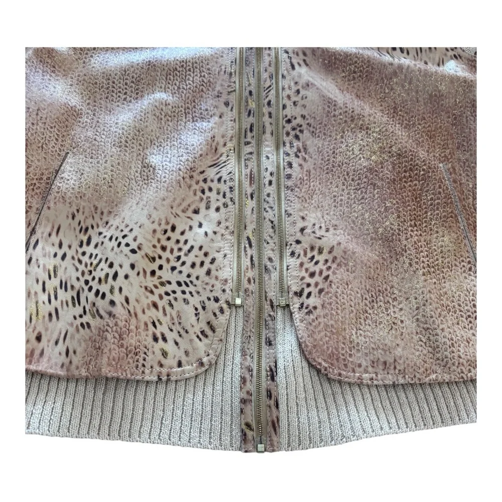 NWOT St John Sport Animal-Print Leather Zip Front Vest Knit Sweater Sz L